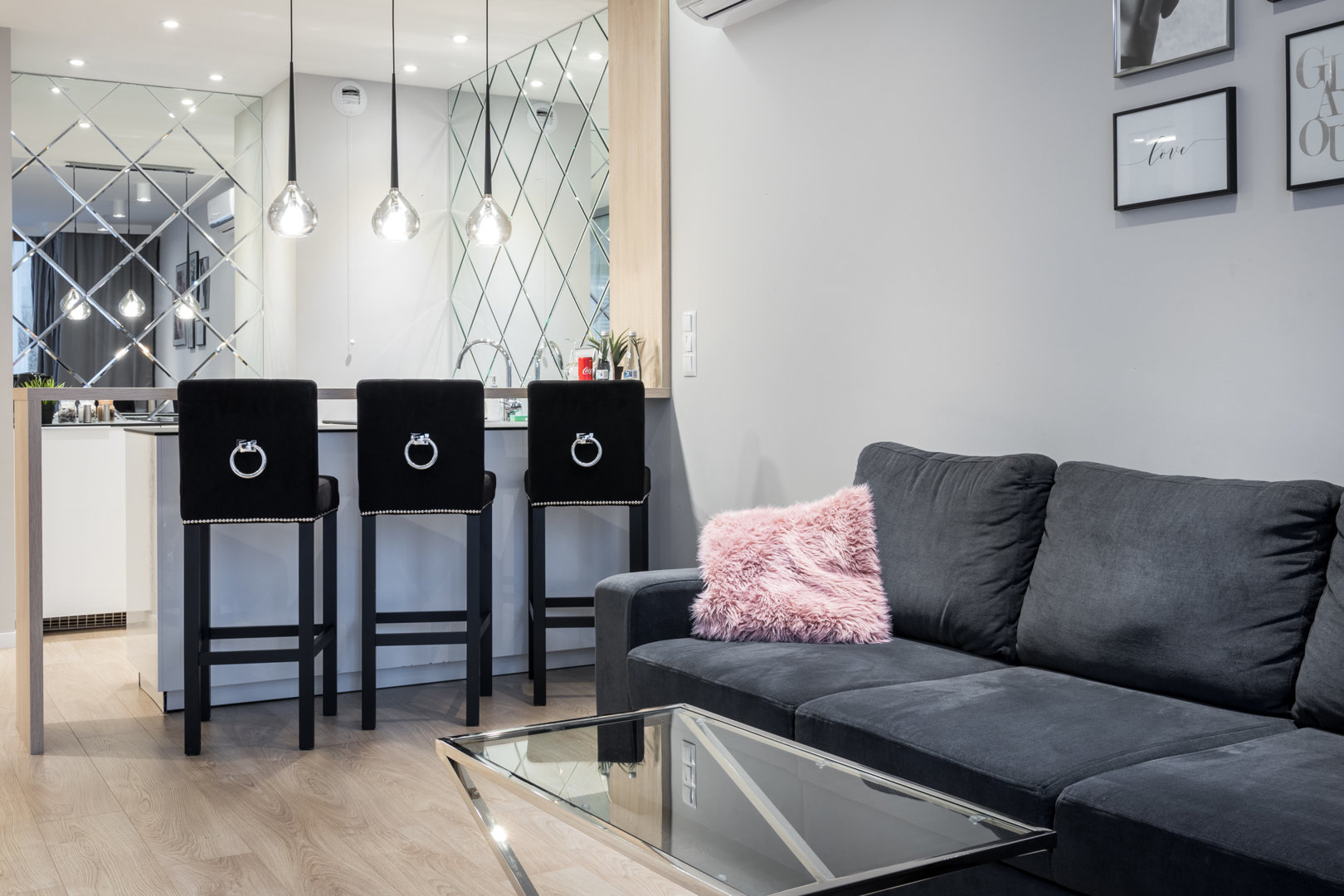 GA Luxury Apartments - image 4