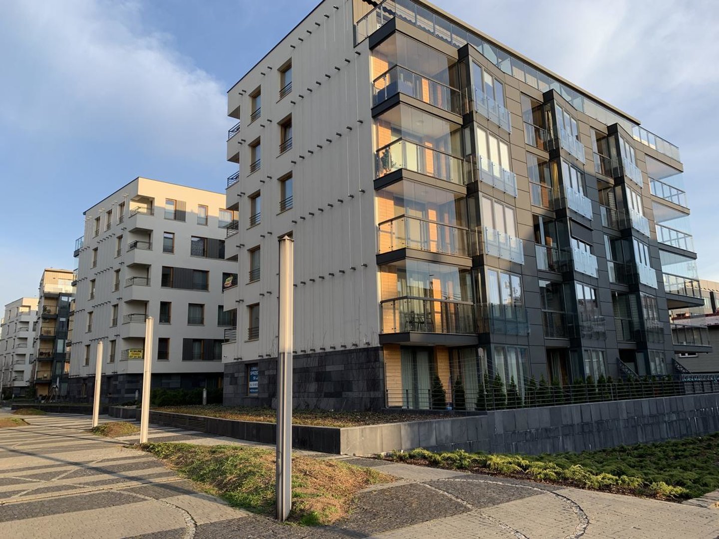 GA Luxury Apartments - 31
